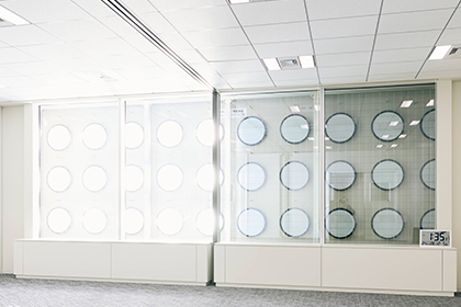 疑似太陽光照射装置