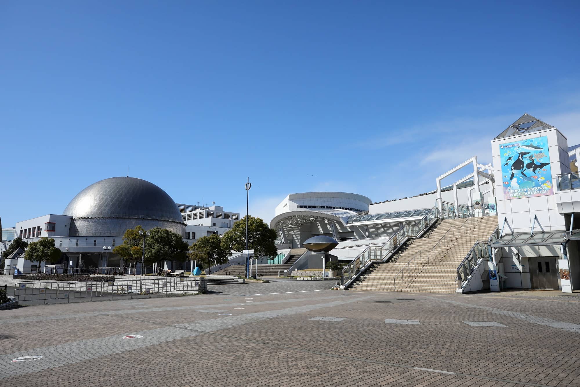 名古屋港水族館